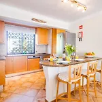 Duplex With Pool, Unoverlooked Private Balcony, Wi-fi & Ac Apartman