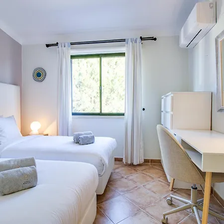 Duplex With Pool, Unoverlooked Private Balcony, Wi-fi & Ac Apartament