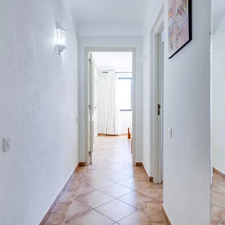 Duplex With Pool, Unoverlooked Private Balcony, Wi-fi & Ac Appartement Vilamoura