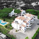 Lejlighed Duplex With Pool, Unoverlooked Private Balcony, Wi-fi & Ac Vilamoura