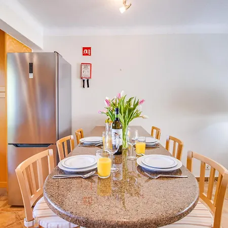 Appartement Duplex With Pool, Unoverlooked Private Balcony, Wi-fi & Ac